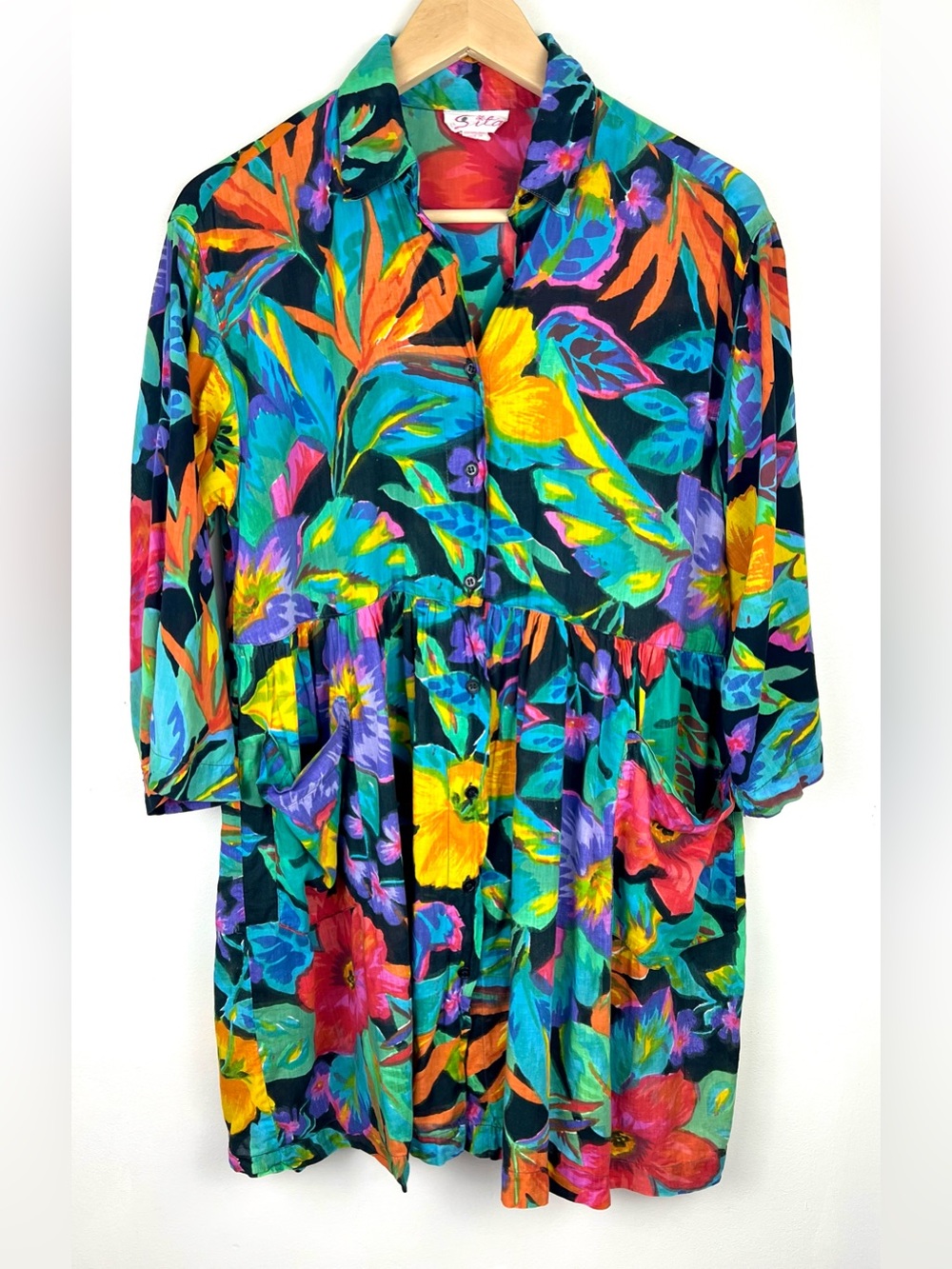 Vintage 80’s 90’s Sita Tropical Floral Shirtdress